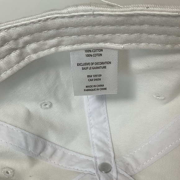 White Cap with Purple Flip-Flop - Picture 5 of 5